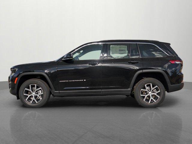 new 2025 Jeep Grand Cherokee car, priced at $45,146