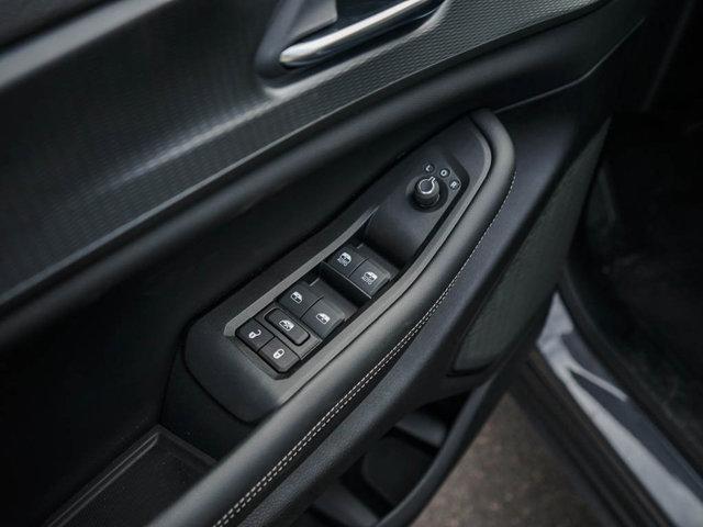 new 2025 Jeep Grand Cherokee L car, priced at $42,334
