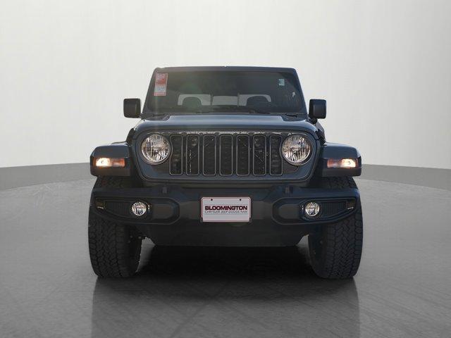 new 2025 Jeep Gladiator car, priced at $39,995