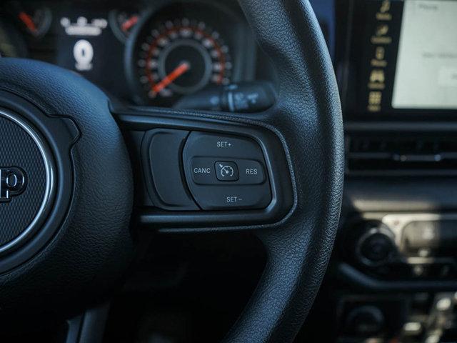 new 2025 Jeep Gladiator car, priced at $39,995