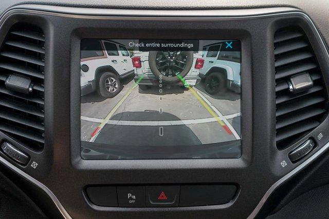 used 2019 Jeep Cherokee car, priced at $17,500