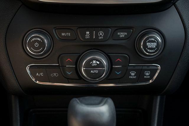 used 2019 Jeep Cherokee car, priced at $17,500