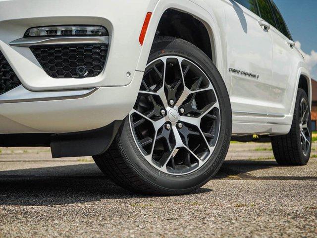 new 2025 Jeep Grand Cherokee car, priced at $62,466
