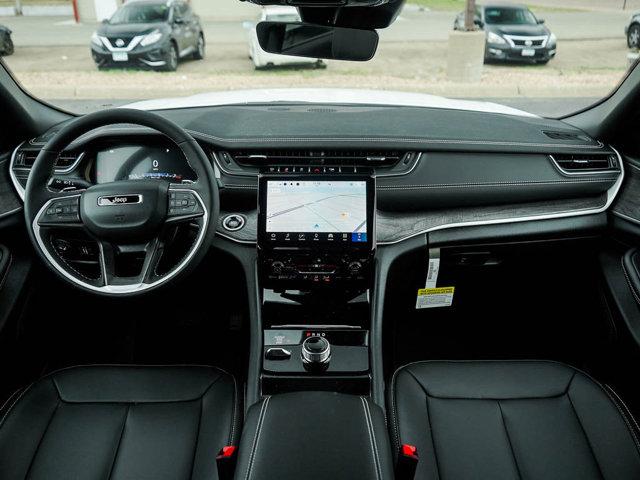 new 2025 Jeep Grand Cherokee car, priced at $47,470