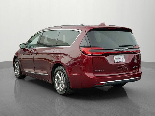 used 2021 Chrysler Pacifica Hybrid car, priced at $30,591