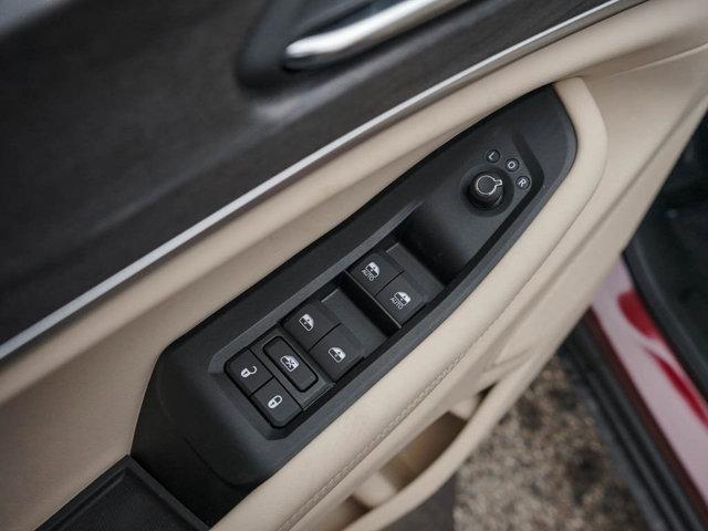 new 2025 Jeep Grand Cherokee car, priced at $47,995
