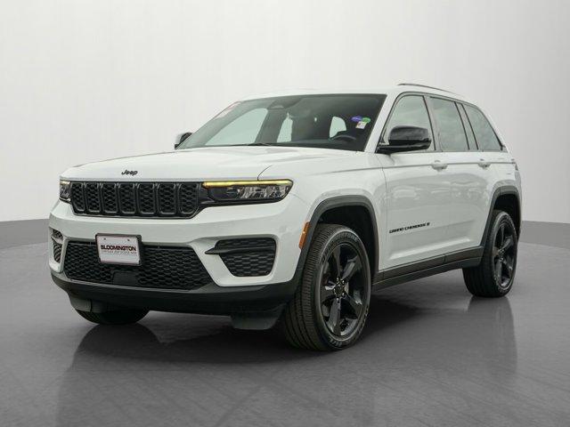 used 2022 Jeep Grand Cherokee car, priced at $33,591