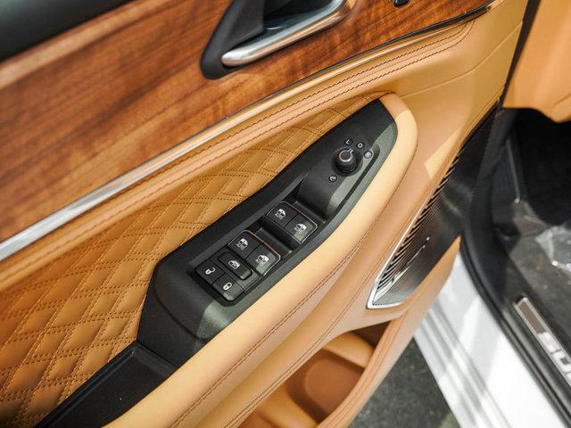 new 2025 Jeep Grand Cherokee car, priced at $70,425