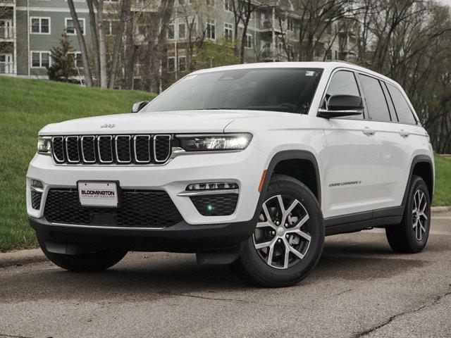 new 2025 Jeep Grand Cherokee car, priced at $47,210