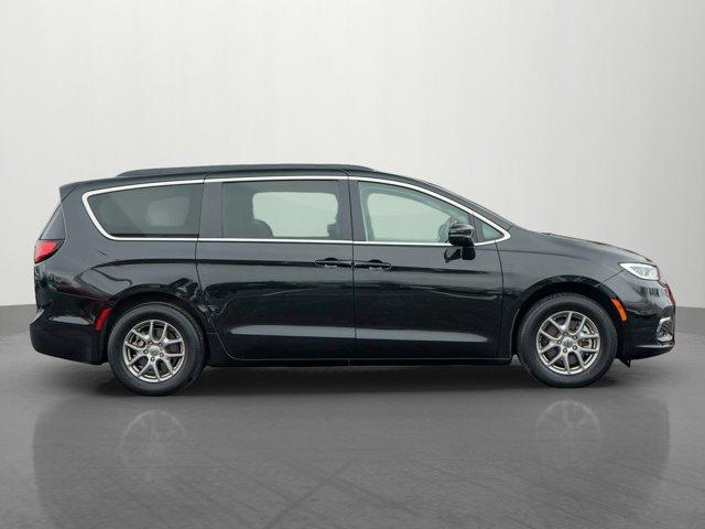 used 2021 Chrysler Pacifica car, priced at $28,991