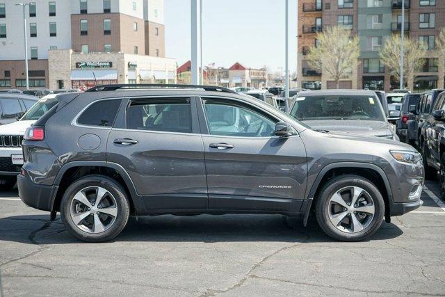 used 2022 Jeep Cherokee car, priced at $31,991
