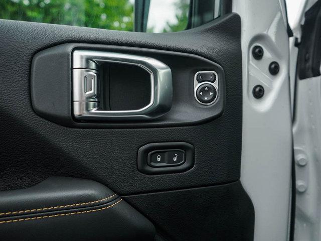 new 2025 Jeep Gladiator car, priced at $41,995