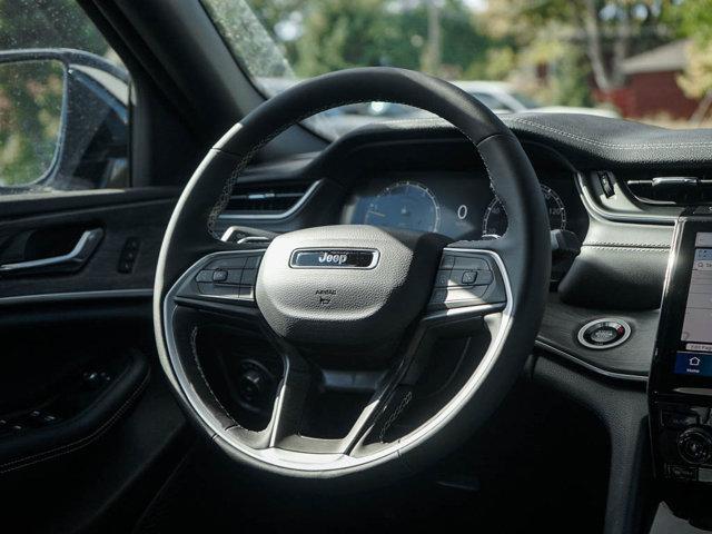 new 2025 Jeep Grand Cherokee car, priced at $43,150