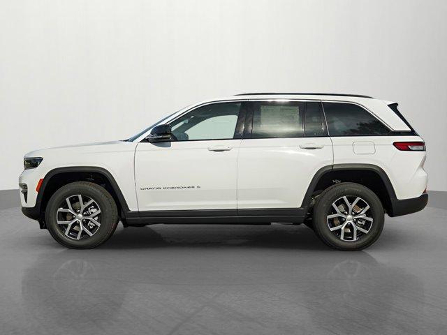 new 2025 Jeep Grand Cherokee car, priced at $43,150