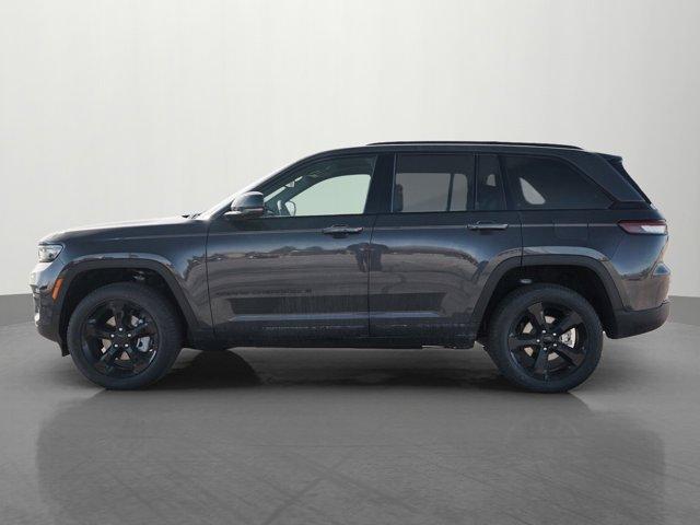 new 2025 Jeep Grand Cherokee car, priced at $49,530