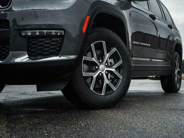 new 2025 Jeep Grand Cherokee L car, priced at $43,556