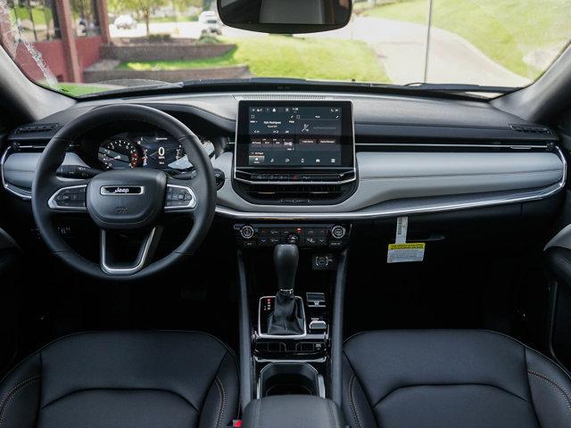 new 2025 Jeep Compass car, priced at $37,013