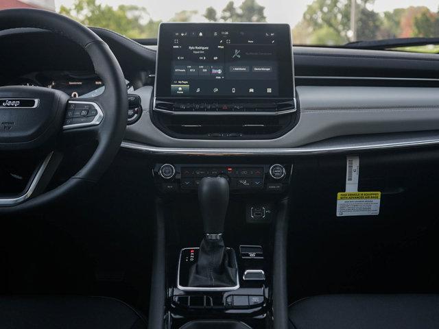 new 2025 Jeep Compass car, priced at $37,013
