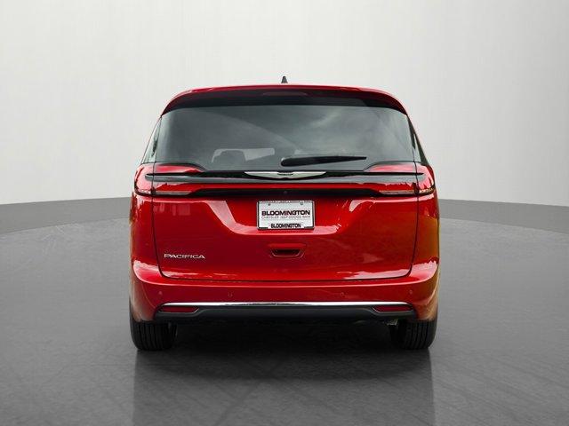 new 2025 Chrysler Pacifica car, priced at $39,995