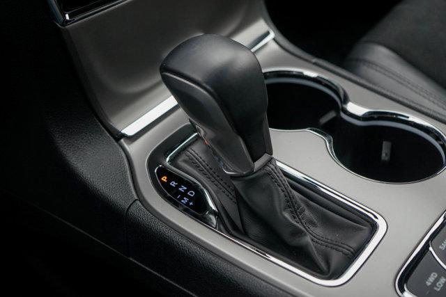 used 2022 Jeep Grand Cherokee WK car, priced at $32,991