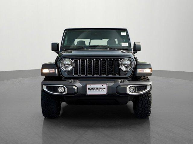 new 2025 Jeep Gladiator car, priced at $43,495