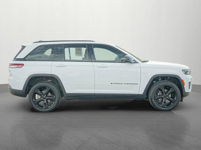 used 2023 Jeep Grand Cherokee car, priced at $36,500