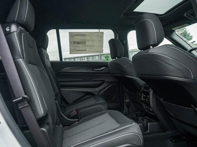 new 2025 Jeep Grand Cherokee L car, priced at $42,929