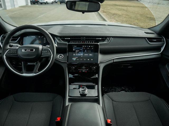 new 2025 Jeep Grand Cherokee L car, priced at $42,929