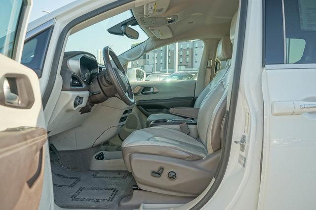 used 2017 Chrysler Pacifica car, priced at $10,991