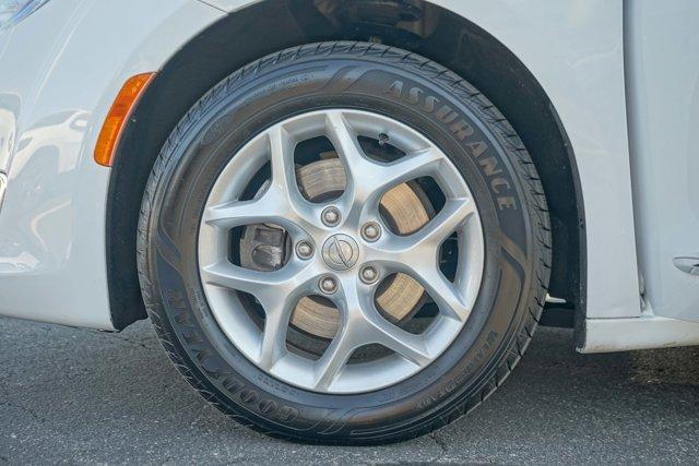 used 2017 Chrysler Pacifica car, priced at $10,991
