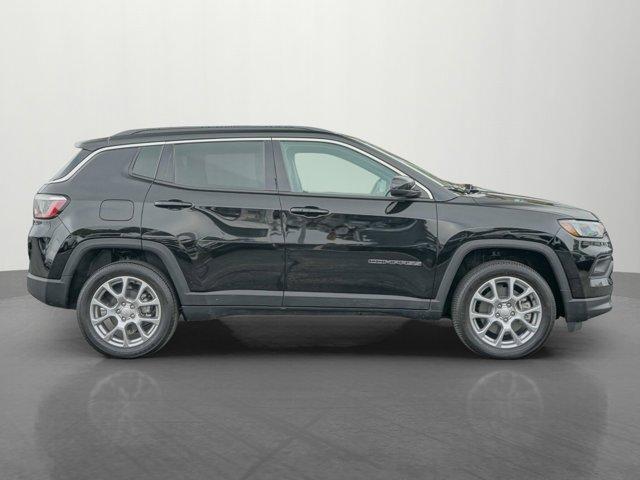 used 2023 Jeep Compass car, priced at $26,991