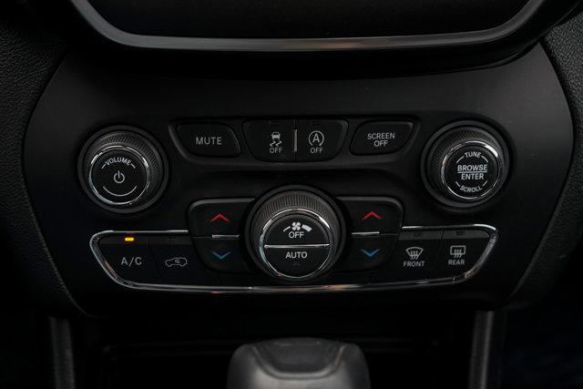 used 2019 Jeep Cherokee car, priced at $20,691