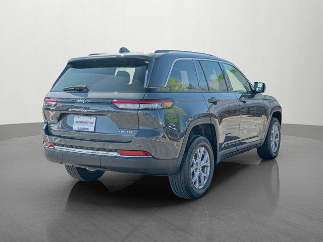 used 2022 Jeep Grand Cherokee car, priced at $34,000