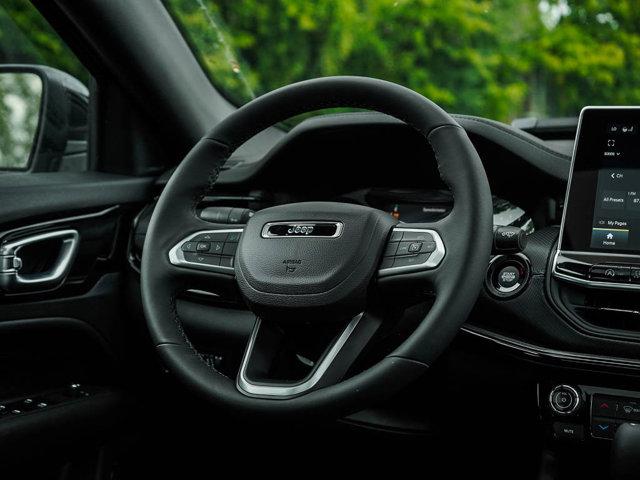 new 2025 Jeep Compass car, priced at $32,495