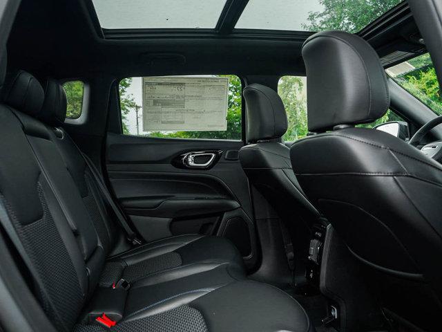 new 2025 Jeep Compass car, priced at $32,495