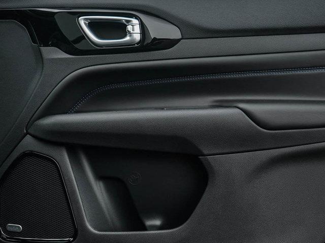 new 2025 Jeep Compass car, priced at $32,495