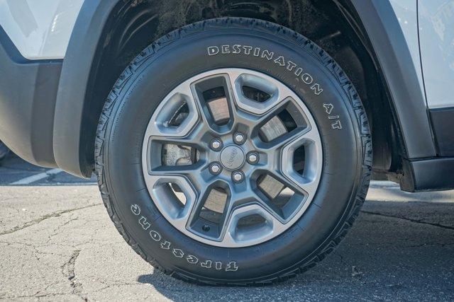 used 2019 Jeep Cherokee car, priced at $21,991