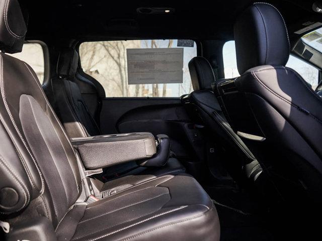 new 2025 Chrysler Pacifica car, priced at $41,995