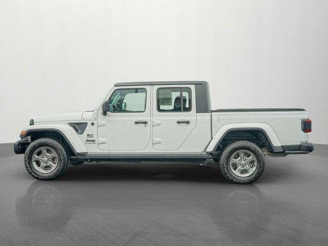 used 2021 Jeep Gladiator car, priced at $32,991