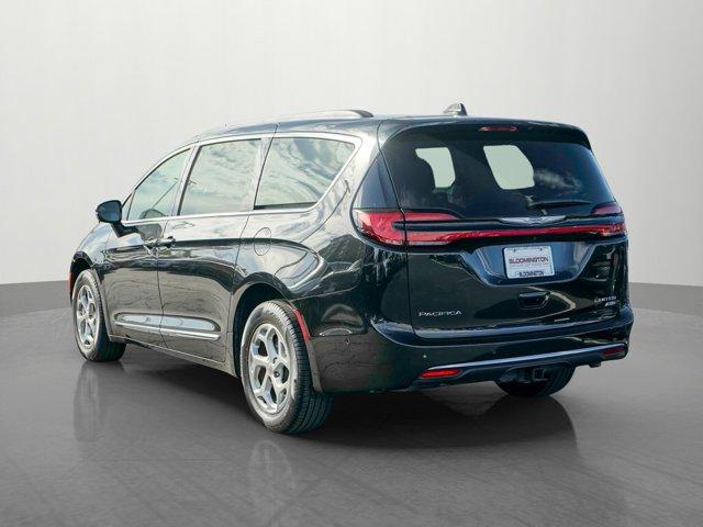 used 2023 Chrysler Pacifica car, priced at $41,591