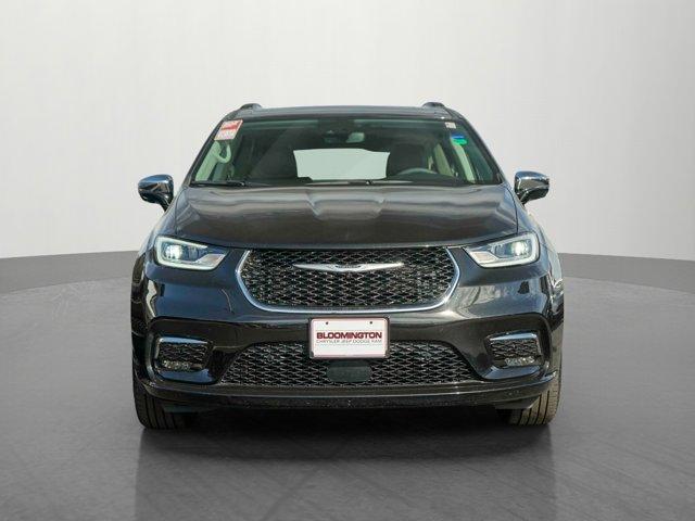 used 2023 Chrysler Pacifica car, priced at $41,591