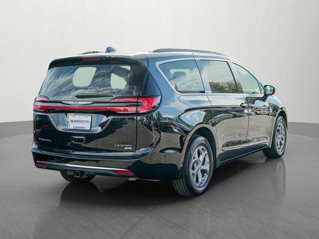 used 2023 Chrysler Pacifica car, priced at $41,591