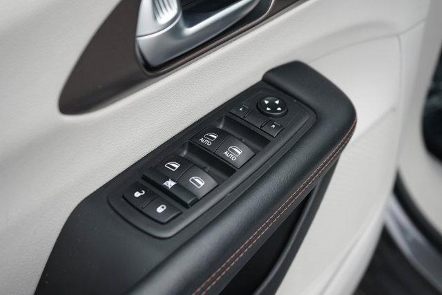 used 2018 Chrysler Pacifica car, priced at $13,700