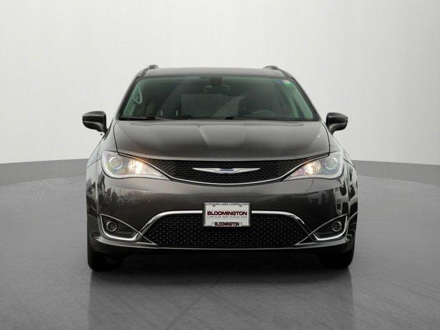 used 2018 Chrysler Pacifica car, priced at $13,700