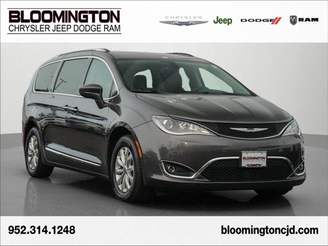 used 2018 Chrysler Pacifica car, priced at $13,700