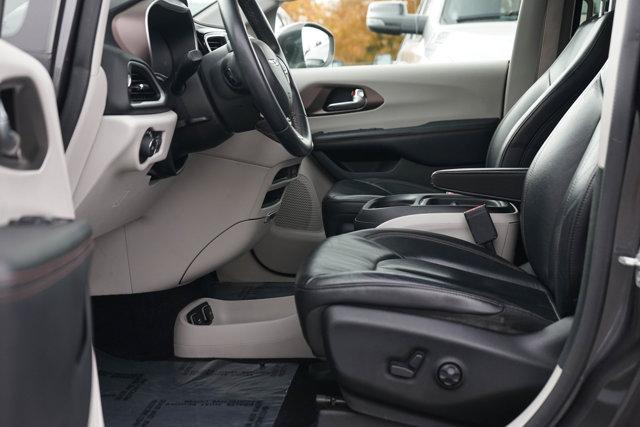used 2018 Chrysler Pacifica car, priced at $13,700