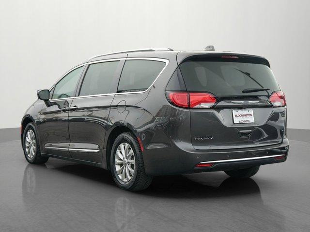 used 2018 Chrysler Pacifica car, priced at $13,700