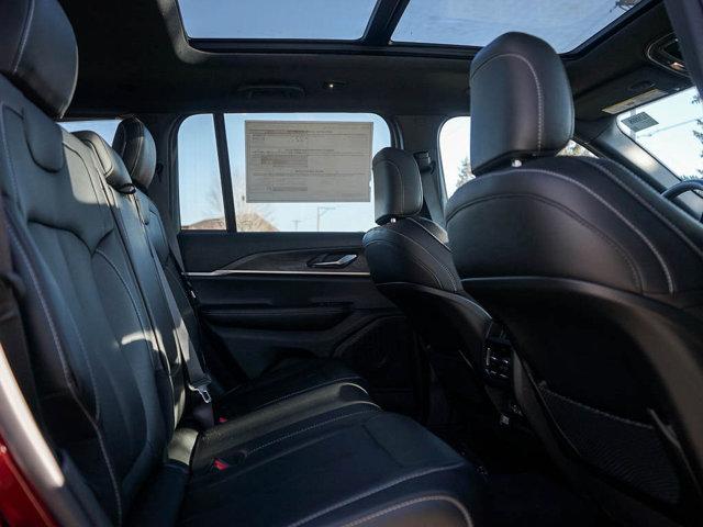 new 2025 Jeep Grand Cherokee car, priced at $48,371