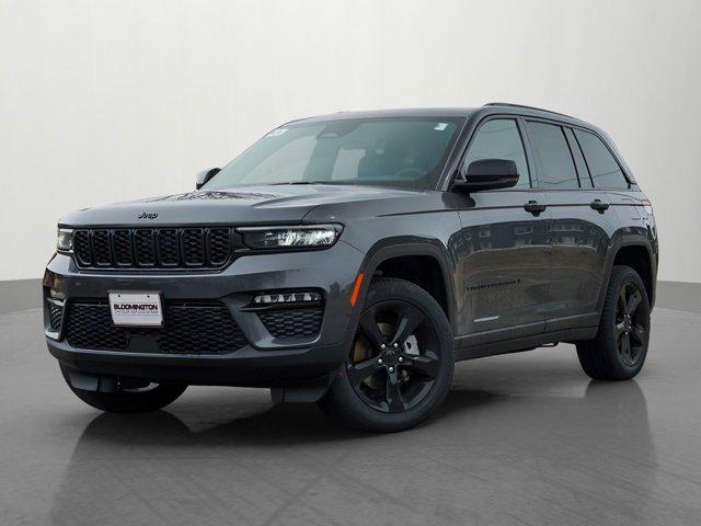 new 2025 Jeep Grand Cherokee car, priced at $48,371