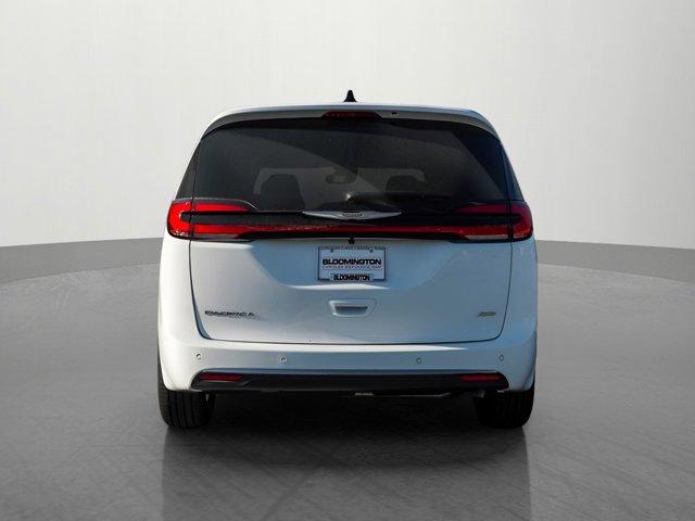 new 2026 Chrysler Pacifica car, priced at $42,245